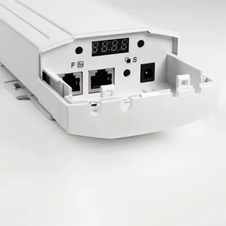 CNet Networks CNet WNOR900 Indoor/Outdoor Access Point