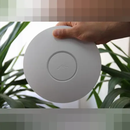 Ubiquiti Networks Ubiquiti UniFi UAP Enterprise AP Indoor 2.4 Ghz